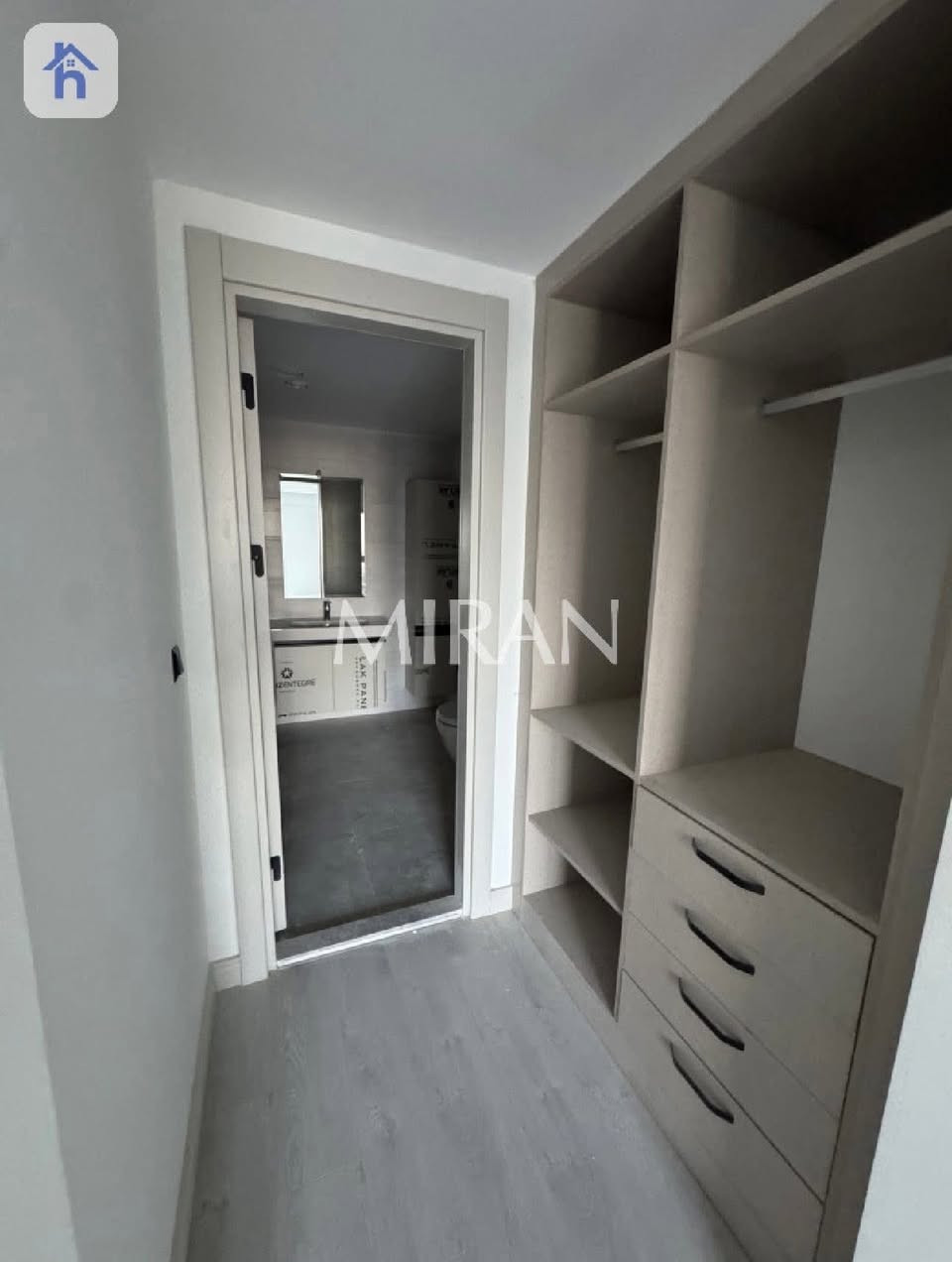 Available 2+1  unfurnished apartment for rent at rami towers
Size/170m

Price/600$

Details/bulding A4 floor 30 
Garden view 

I would love to know what you’re looking for in a new home to give you exactly what you want, once you decide on a place, i will always accompany you with every step of way and will make sure the process will flow as smoothly as possible from beginning to end. 

Ali/***********

Whats up 🟢 Viber 🟣
