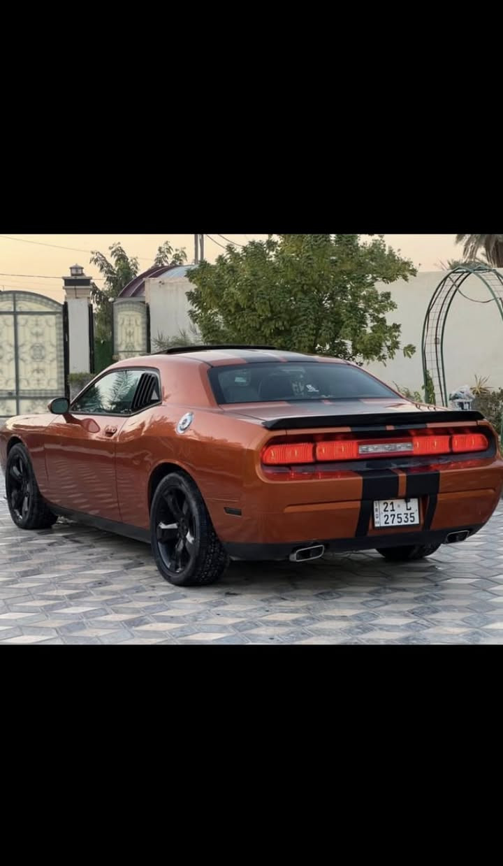 سلام عليكم حبايب
جالنجر موديل 2011 فول مواصفات 
محدثه هيلكات  2022 بدون حادث 
بصمه تشغيل 
بصمات ابواب 
بصمت صندوك 
سلايد روف
كشنات جلد تدفئة كهرباء 
شاشه كار بلي واندرويد اوتو 
عليها عازل حراري 
لايتات زنون 
سستم صوت جديد 
رقم سليمانيه بسمي 
مكاني بغداد الدوره بيها الدعاميه الئماميه نطخت 
الرقم ***********
