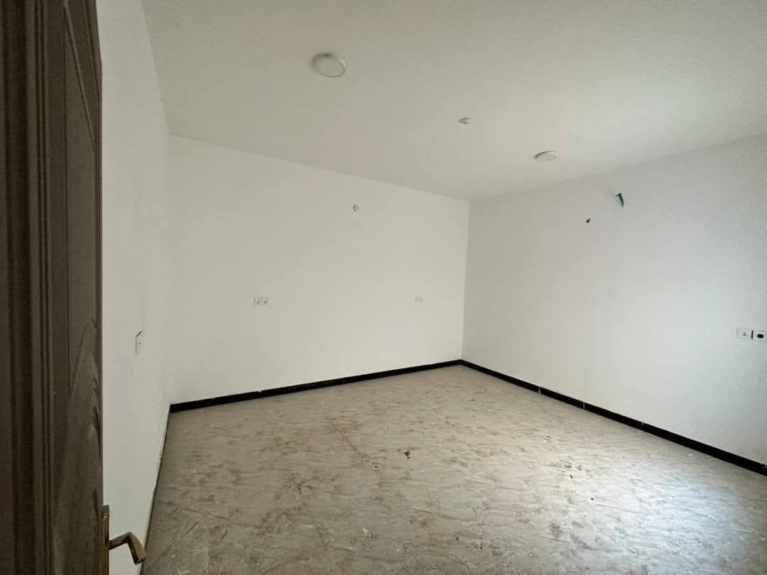 ‼️نقد ‼️ سند ‼️ حر
🏠 مدينة ابو تراب السكنية
📍 الموقع: محافظة النجف الأشرف

بيت 200 طابق ونص
🟠 تصميم الخارطة : 
غرفة عدد 3 - صالة عرضيه -  - استقبال -مطبخ - 
حديقة  - كراج خاص بالسيارة -‼️

ــــــــــــــــــــــــــــــــــــــــــــــــــــــــــــــــــ

اكتب "تم" 
📌 وستصلك التفاصيل عبر على الخاص.

او من خلال الارقام التالية. ‼️
***********
