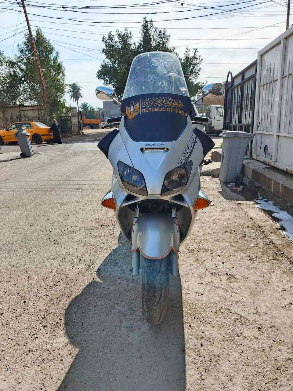 فورز￼ه صفر سته للبيع 
سعر 750 و بيه مجال 
دراجه نضيفه بيه ملاحضات بسيطه 
للاستفسار ***********
