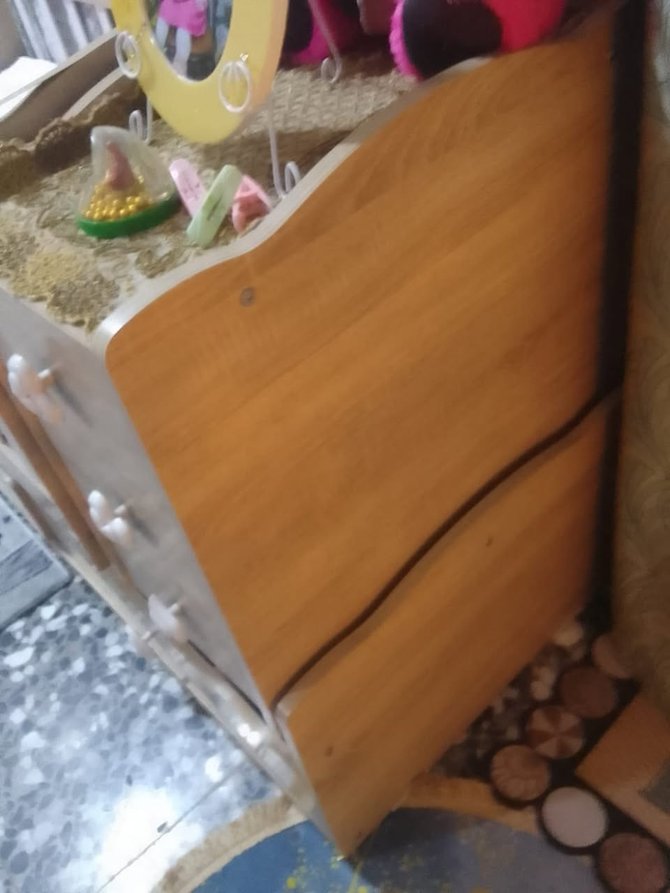 سرير للبيع نضيف جدا سعره ٨٠ مع الدوشك مكاني شهداء السيديه


**إذا كنت صاحب هذا الإعلان وتريد حذفه لأي سبب، رجاءا أرسل رسالة إلى الدعم الفني**