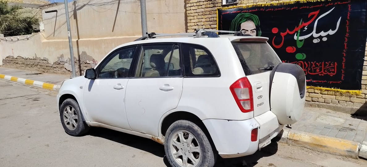 السلام عليكم اخوان تيكو موديل ٢٠١٣
محور كير ومكينه كامري تبريد ثلج وسياره حلوه

راعيها ميت وبيها قاصرين اكعدك وياهم سعر السياره35 وبيها مجال

***********
