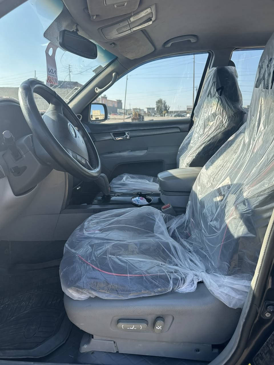 مهافي 2009 (7 راكب 6 سلنر رقم بغداد جديد 
صبغ حزام جماليه مكانها ال 5 كيلو بيع او مراوس 
السعر 90 ورقه

***********
