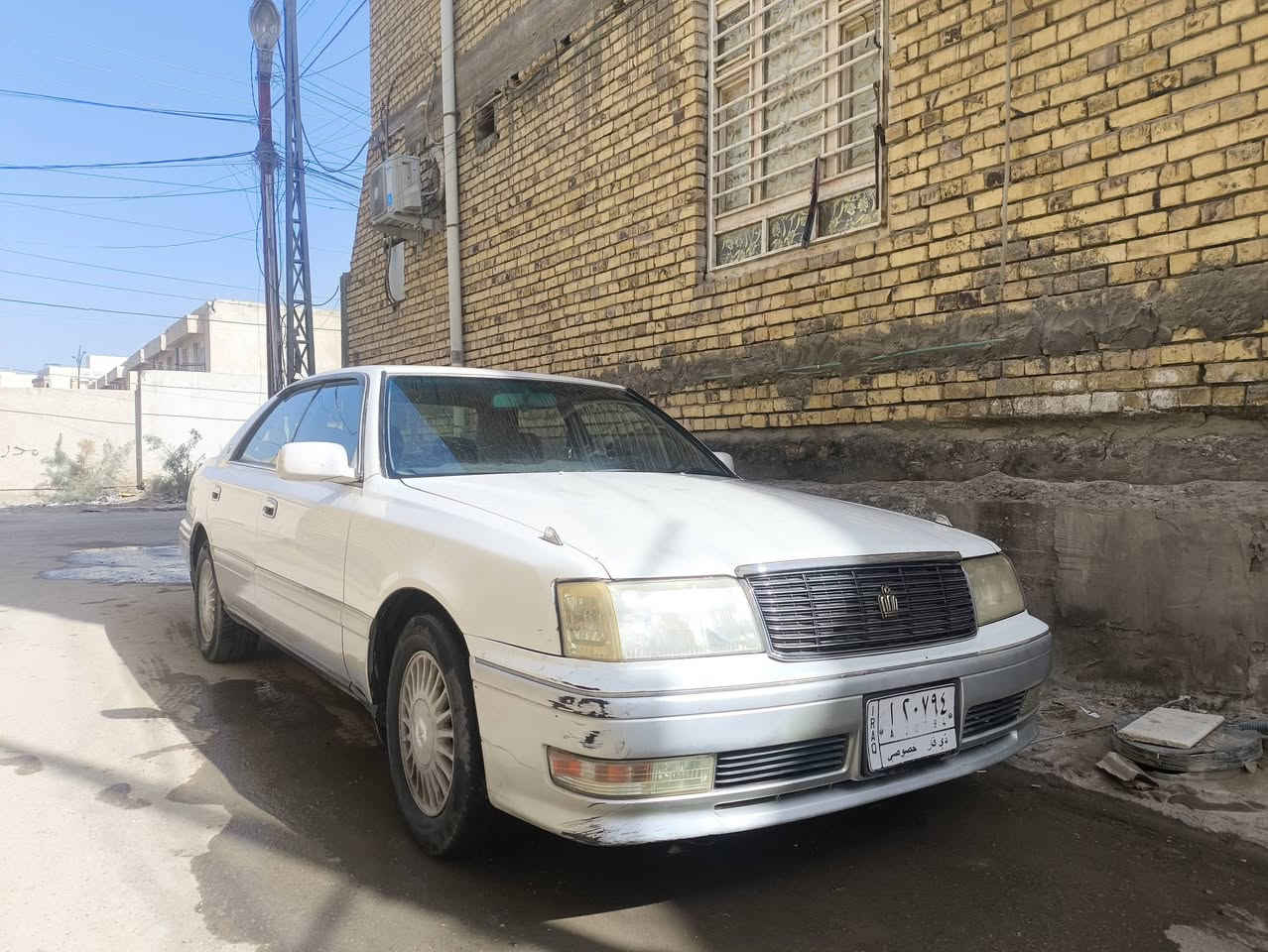 للبيع سياره راس الثور موديل 1998 كلشي شغال بيه بس نقصه تبدل طابوكه سياره مكفوله من الكص و نقل جثه سنويه منتهيه 2024 سياره بأسمي سعره 70 وبيه مجال كلش بسيط مكاني ناصريه مركز 
الرقم:***********
