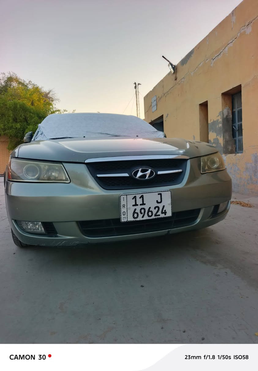 ‏السلام عليكم هواندي سوناتا 
‏موديل   2008 
‏السيارة وارد امريكي 
‏مكينه 3300
‏السيارة حادثها من امريكا جاملغ خلفي وتكمه ايمن 
‏و ب العراق بيها بارد 
‏ابيع مصبوغة حزام 
‏مكينه مفتوحه 
‏تايرات جدد +سبير 
‏صدرها نص عمر 
‏تبريد خير من الله 
‏السعر  88 للشراي  بيها مجال سنويه وهزة جديدة السيارة ب اسمي
للاستفسار الاتصال على الرقم ***********
مكاني بغداد
