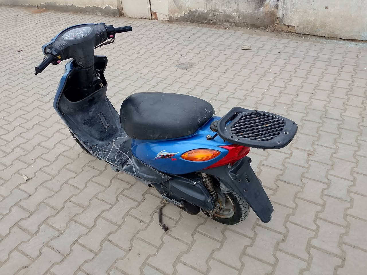 السلام عليكم دراجة جوك للبيع شغالة سلف هندر كهربائيات كاملة مكينه ما مفتوحة السعر 225 وبيها مجال *********** المكان المسيب
