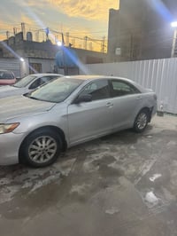 كامري 2007 رقم كربلاء باسمي  4 سلندر  وارد أمريكي  الاتصال  مكلف بالنش...