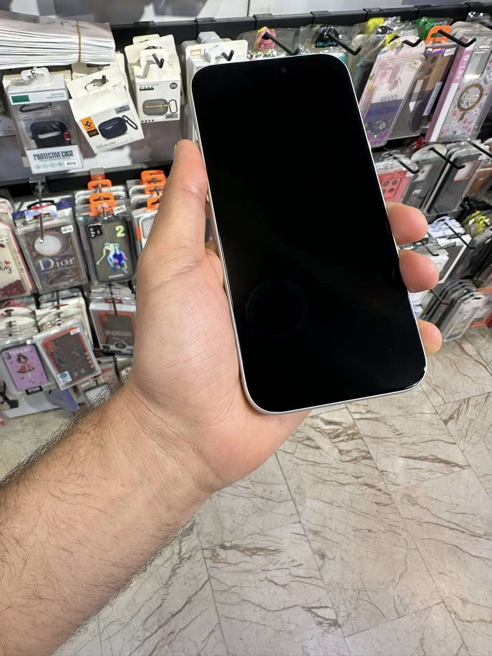 السلام عليكم
Iphone 17 pro max 256GB
اللون سلفر
عربي شرق أوسط AF
بطارية 100 ولا مرة مشحون
نظافة ‎%‎ بس مفتوح من الباكيت
أول البارحة مفتوح من الباكيت
باكيت وكيبل ما مفتوح
ضمان سنة
السعر مليونين و25 قفل
مكاني بغداد العامرية
***********
لا يوجد توصيل
