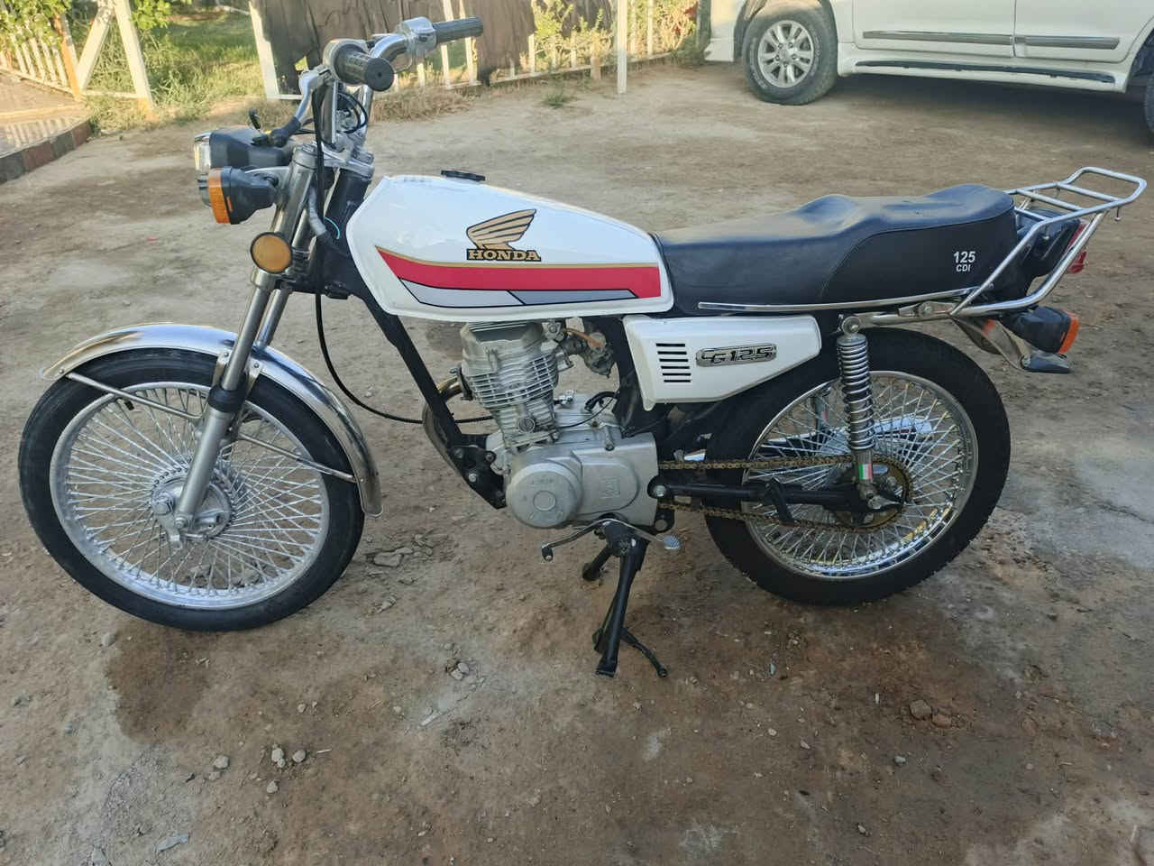 السلام عليكم
كلك للييع
350
*********** دراجه نظيفه وكامله ماناقصهه شي
