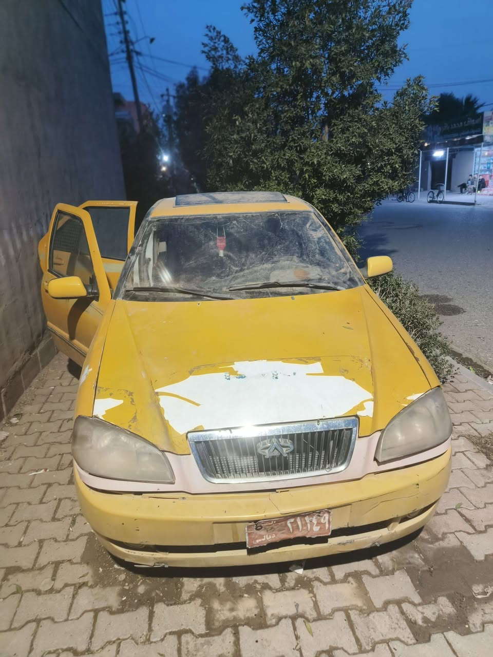 سلام عليكم سيارة شيري كوين له بيع موديل 20010 تصقيط محرك كايم .. سعر 10ورقات مكاني كركوك 
رقم وتساب *********** الي يحب يتوصل وتساب و فيس
