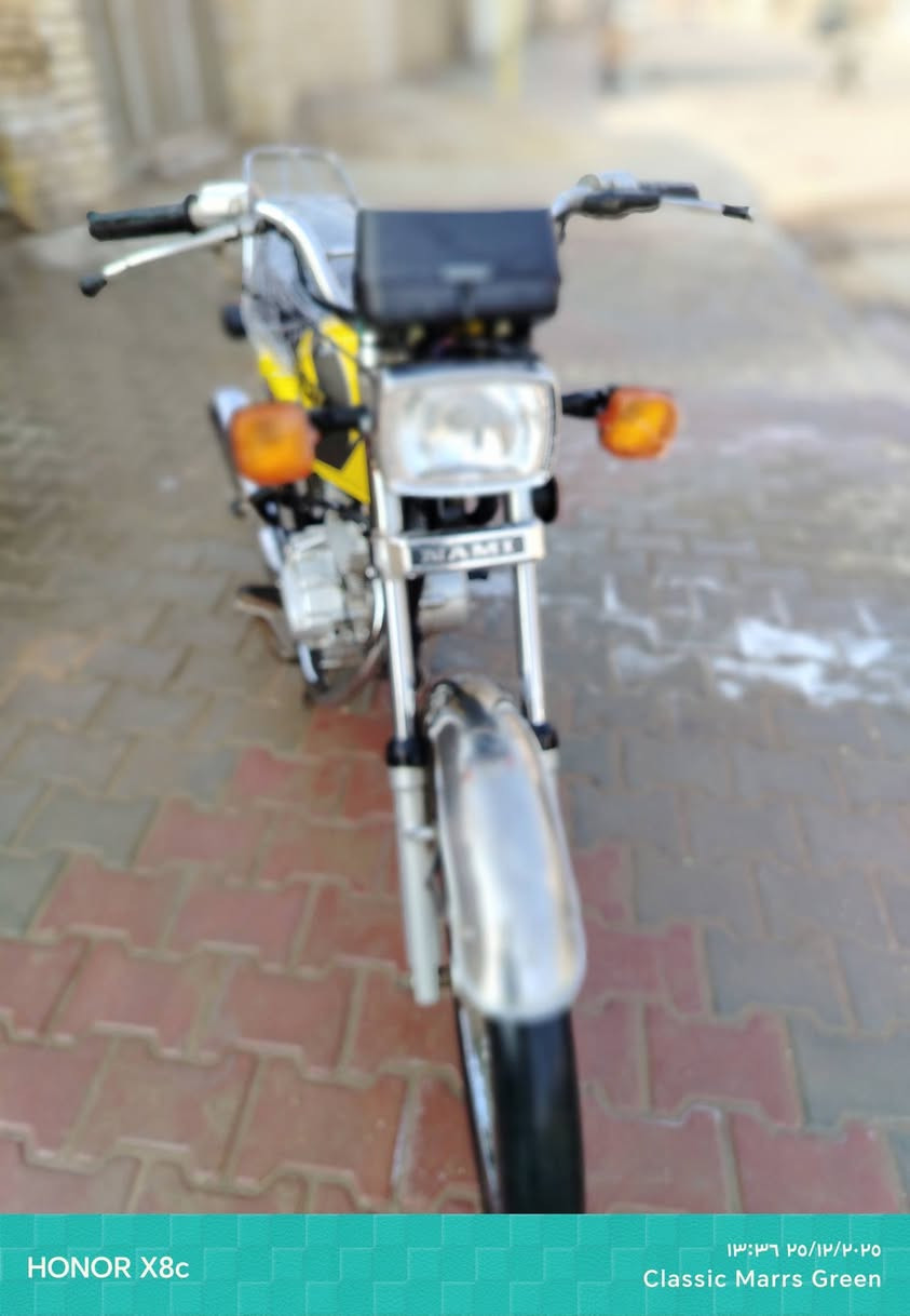 سلام عليكم اربعه 18 البيع الدراجه كامله ماناقصه شي اورق استنساخ سعر 400 وبيه مجال رقمي ***********
