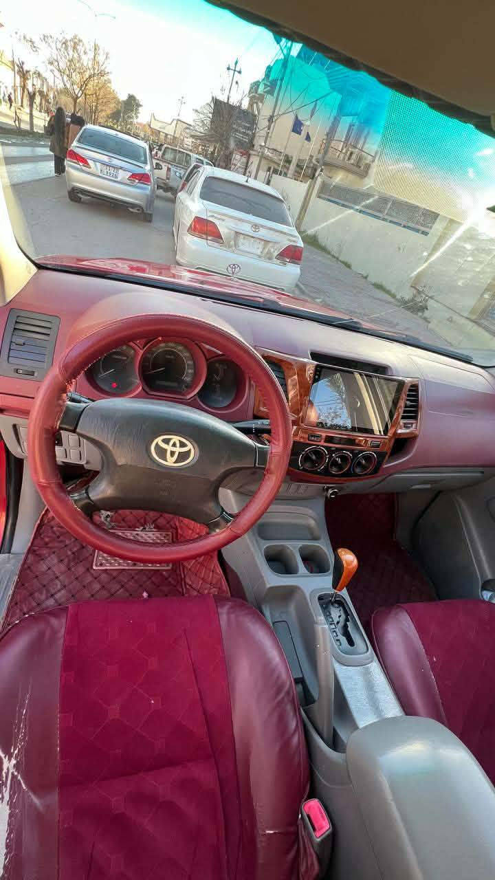 مەرزی 2011تۆماتیک ساق علووجە سەیارەکە کەفیلی مالی مەدەنی بەشەرت دوو پەڵە بۆیاخی هەیە مەکینەو گیڕی بەشەرت سعری110گەڵاو مەجالیکی کەم شوین دەربەندیخان ***********     ***********
