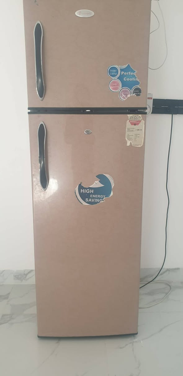 مرحبا عندي هاي ثلاجه للبيع سعر250الف بيه مجال


**إذا كنت صاحب هذا الإعلان وتريد حذفه لأي سبب، رجاءا أرسل رسالة إلى الدعم الفني**