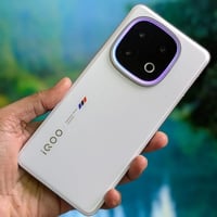 Vivo. iQOO 13 مستخدم نظافة 99%  - نسخة عالمية - معالج Snapdragon 8 Eli...