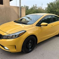 سياره كيه فورتي موديل 2017وارد امريكي حادث تصليح بل بنيد فقط بدون دواخ...