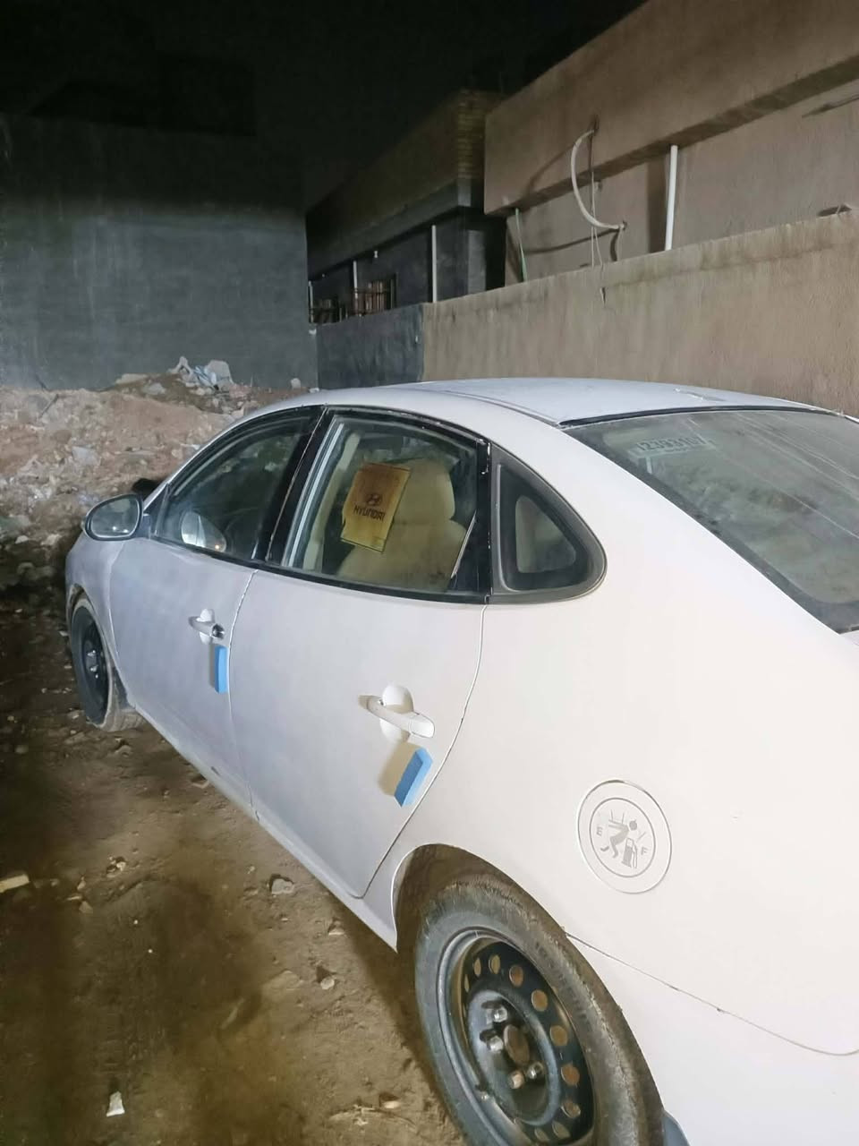 سلام عليكم
الانترا 2011 
مصبوغه عام 
سعر 73

***********
