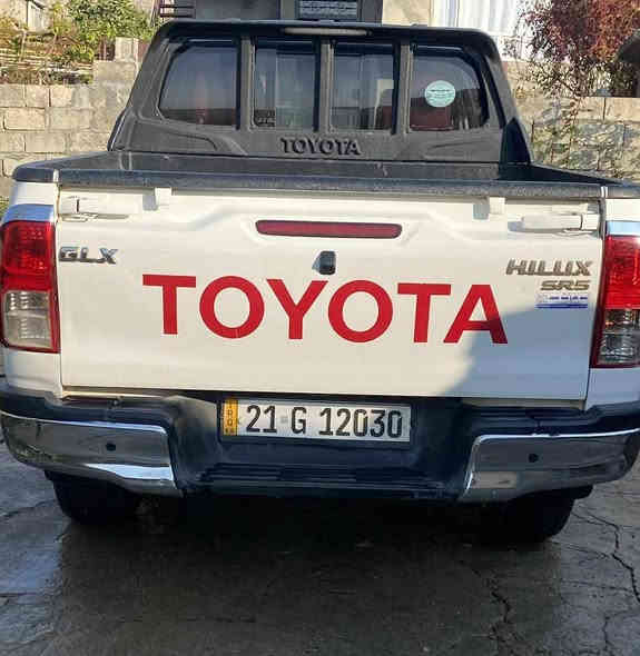 تويوتا هايلوكس دبل 2016 أوتوماتيك 
ماشية 130 ألف 
السنوَي لغاية 2027 
الگير والمكينة بشرط

السعر: اطلبه في التعليقات، وسيصلك مباشرة.

السيارة شبه جديدة، نظيفة جداً، وما بيها أي خلل.

رقم المالك: ***********
