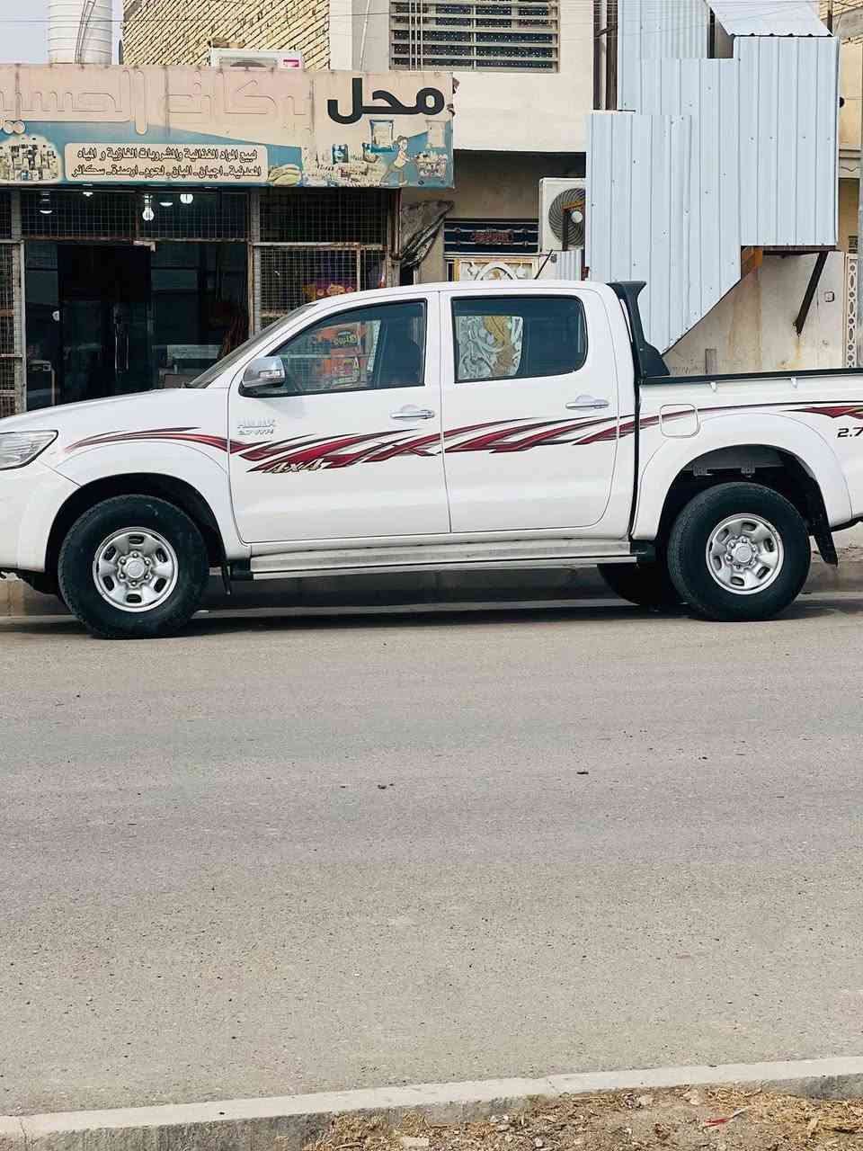 سلام عليكم لبيع فورويل الموديل 14 مكينه مامفتوحه سياره جديده السعر240 الرقم *********** المو شراي لا يتعبني
