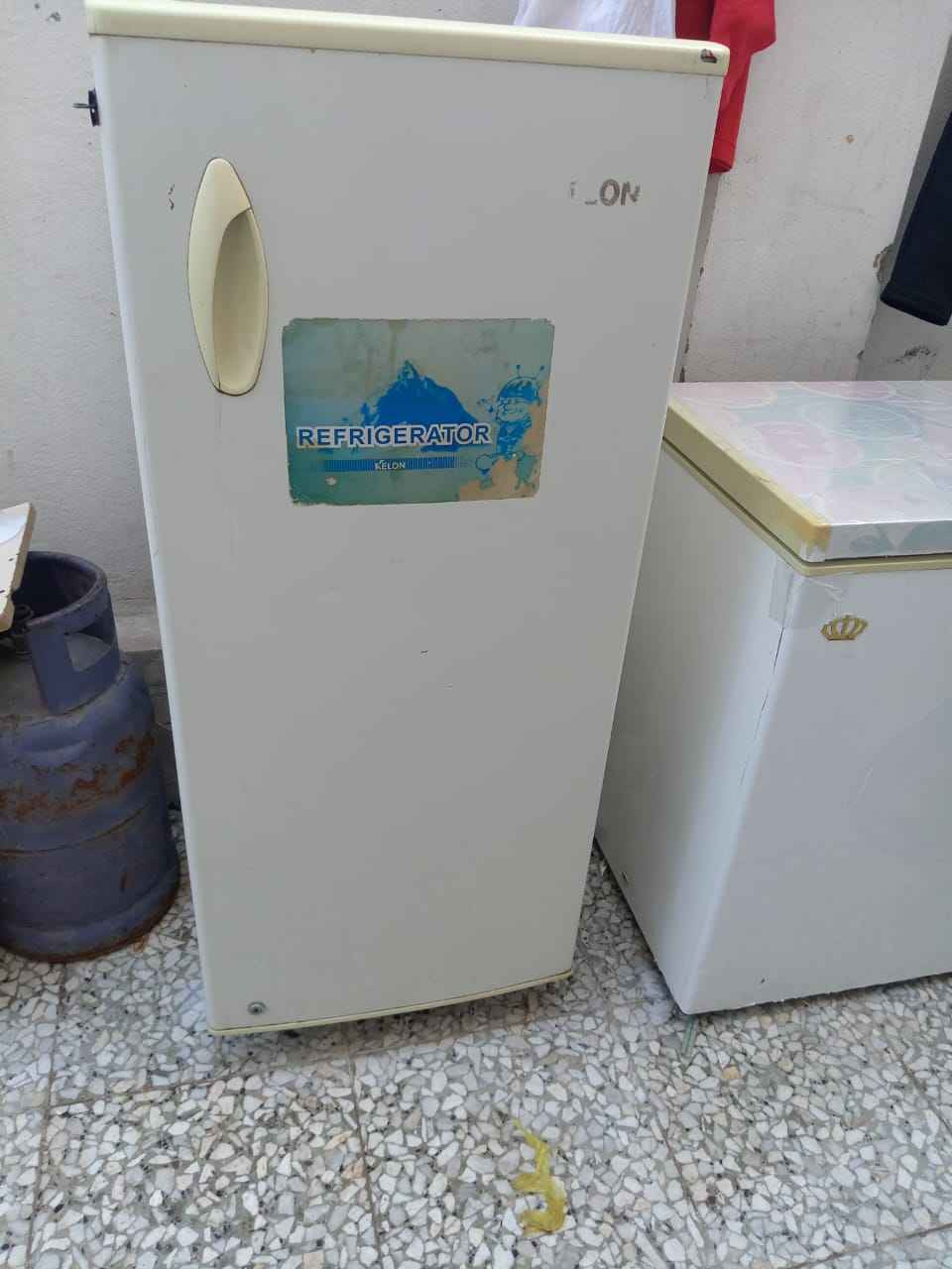 ثلاجه للبيع حجم الوسط نوعيه درجه اولى كريازي شرط التجميد على الفحص ما اعرف حجمها شقدر 100 وبيها مجال بسيط النجف, العراق


**إذا كنت صاحب هذا الإعلان وتريد حذفه لأي سبب، رجاءا أرسل رسالة إلى الدعم الفني**