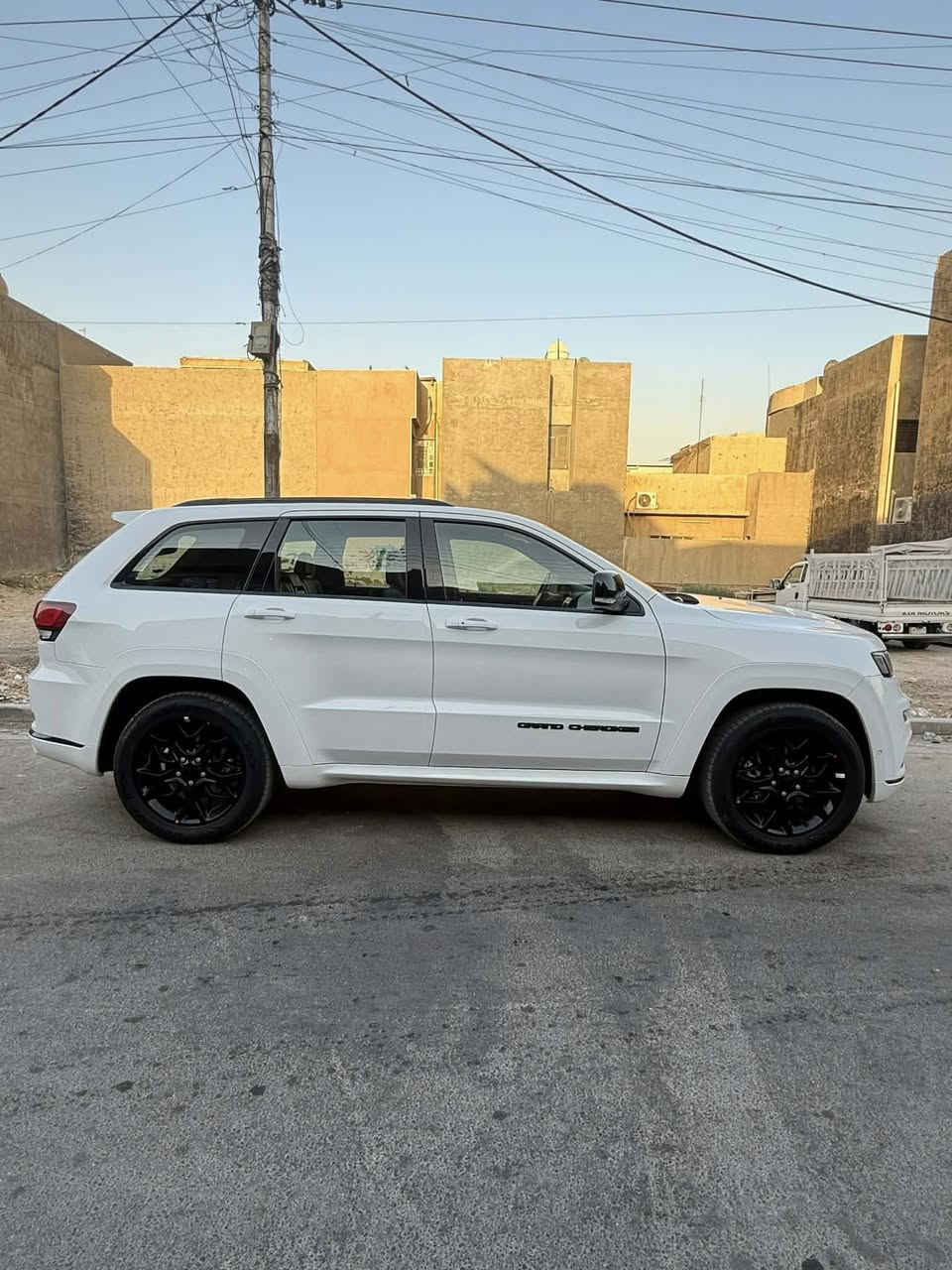 السلام عليكم
جيب 2021 خليجي S فول مواصفات 
كفاله عامه ماشيه 40
37.500$ بيها مجال
للاستفسار ***********
