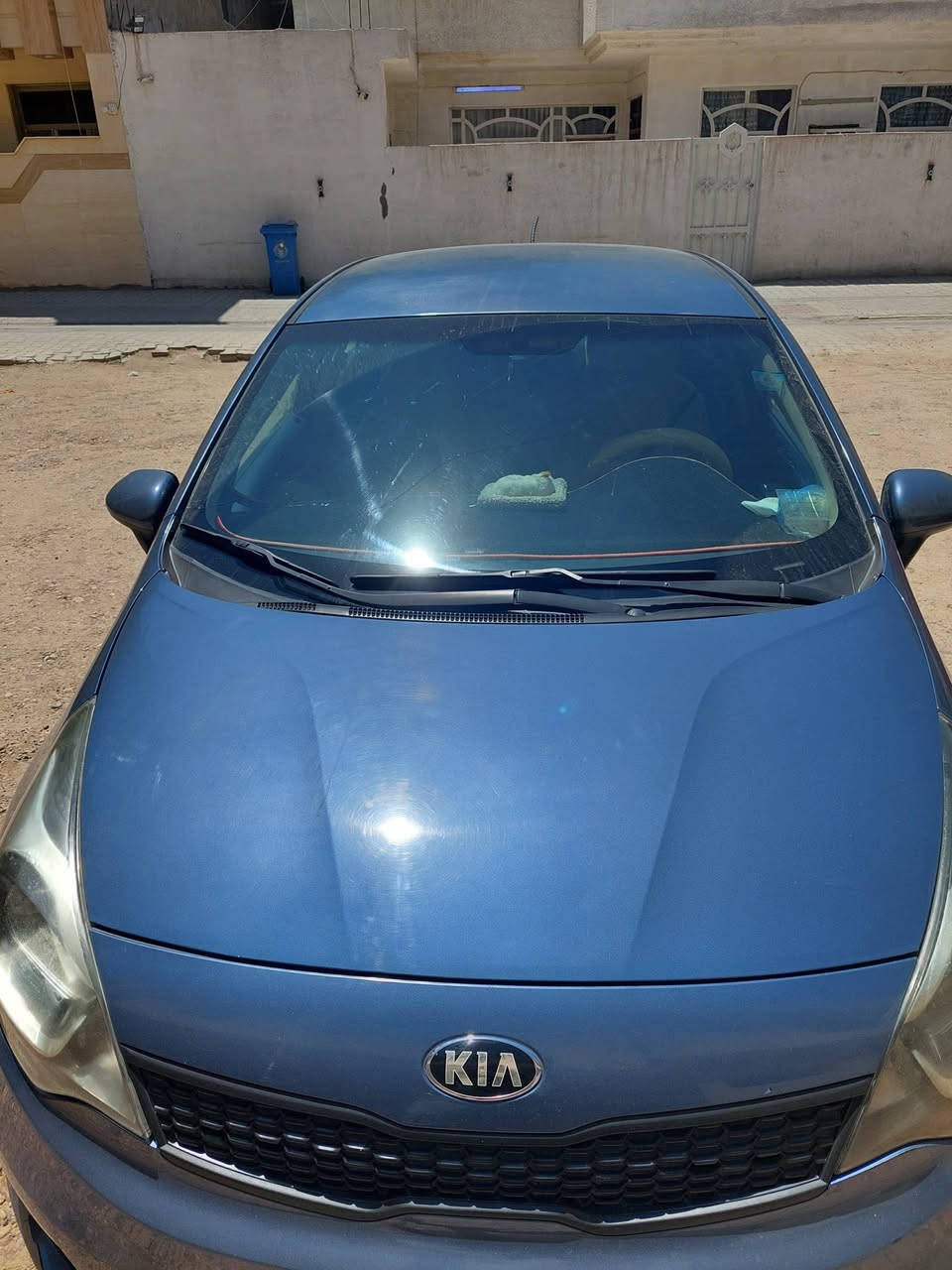 كيا ريو ٢٠١٦ بغداد بسمي وارد امريكي حادثها سطحي دعاميه اماميه فقط مكفوله قطع ليبل واحد فقط طخات بسيطه ماشيه ١٣٠ كير مكينه كفاله 
تخم تاير /باتري جديد
مواصفات المعروفه تحكمات ستيرن داخل بيجي جام كهرباء
المكان / الكريعات  ***********
