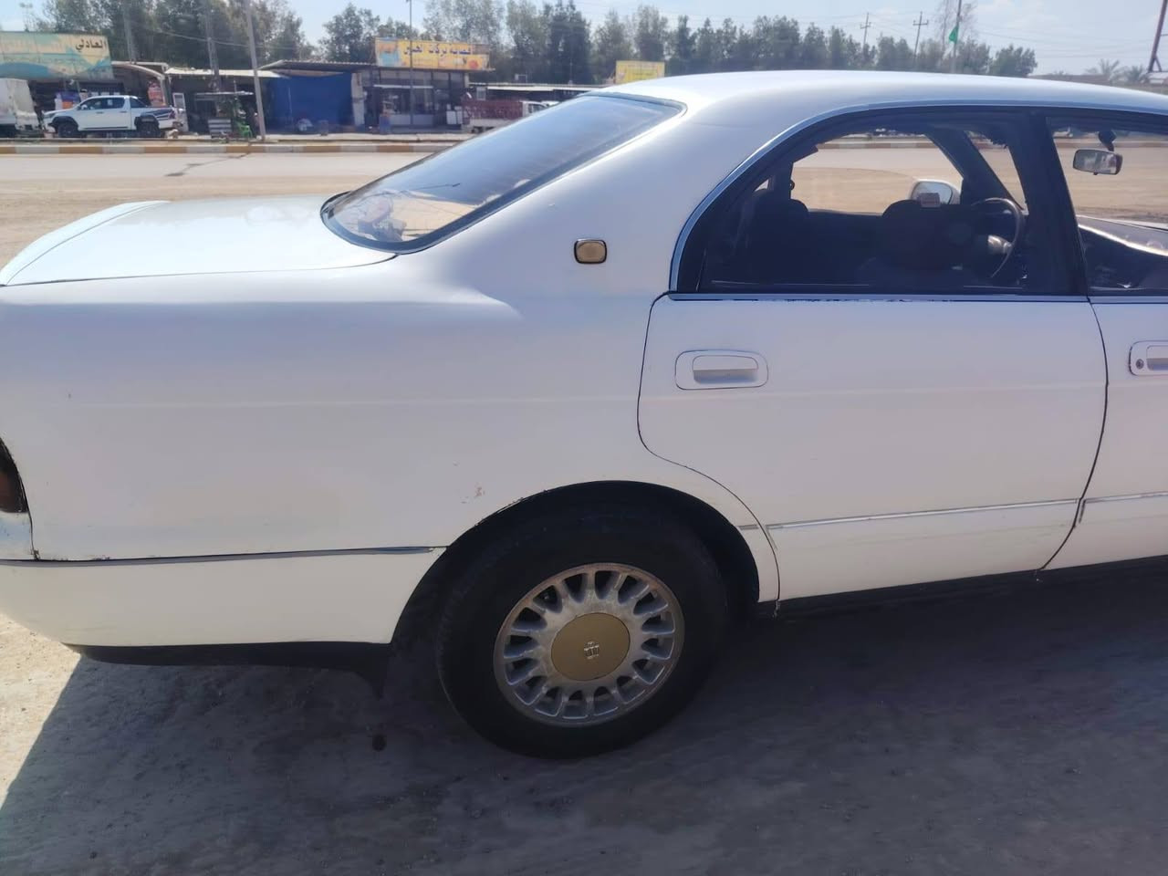 بطه كراون موديل 91 متصل  بس الجنطه مكصوصه رقم واسط بأسم خالي  سياره حلوه ونضيفه السعر خاص ***********
