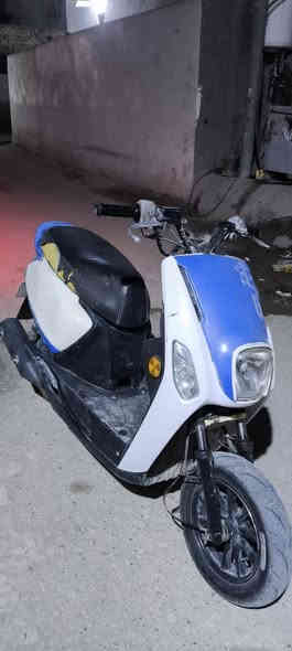 السلام عليكم دراجه للبيع بوليسي تايوان مفتوحه مره واحده سلف هندر نگره ومثل ماتشوفون بالفديو كهربائيّات كله شغال اشاير لايت عالي وناصي باتري توه شاده جديد سحبها زين السعر250رقمي لتواصل واتساب وشريحه***********مكاني قضاء المدينه
