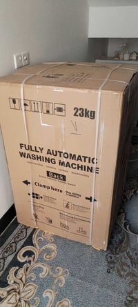 غساله غير مستعمله حجم 23 فتحه علويه شركة LG.   ال جي الكوريه ضمانها 10...