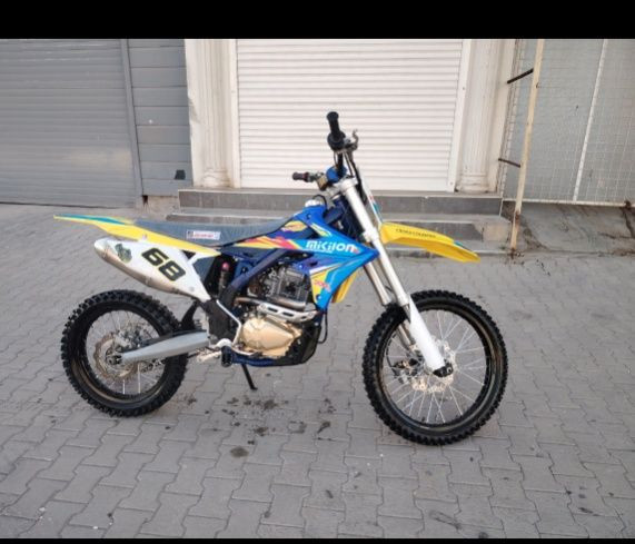 بۆفرۆشت RMZ 🏍🏍
مودیل 2025 سفر سفر 🔞
محرک 300RR🔞 
محرک و کارەبای شەرت 👍
مکان کرکوک حوری
 سعر 12 وەرەقە مەجال 🫰💸💶
*********** *********** كركوك, العراق
