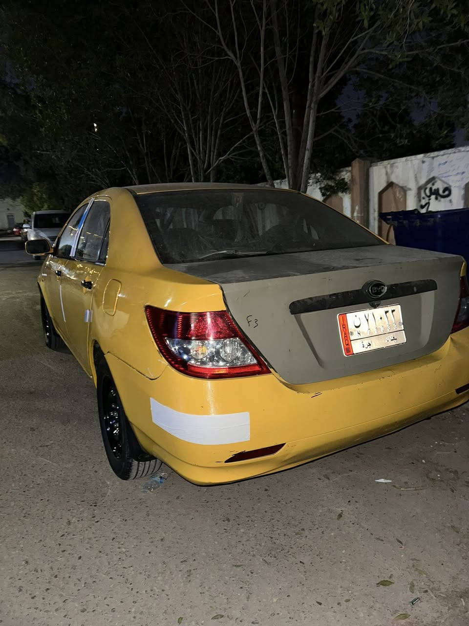 سلام عليكم من رخصة الادمن المحترم بي وأي دي f3 موديل 2019 رقم بغداد سابقا مكفوله كفاله عامة هسة صار بيه تبديل قبق جنطه وبيه طخه بصفحه سايق وشخوط بسيطه سياره بدون دواخل مكينه هوندا بلادي بدون لا تحوير ولا شي كير عادي vvt المرغوب داخل جلد اسود بلادي سياره لايلون حراري بداخل شاشة كامرة مكاني البياع السعر 65 وبيها مجال سعرها مال مديل 16 بس شوي ضروف ورايد ابيع رقمي *********** الي بخاطره يتصل ويشلع عيوني الاثنين
