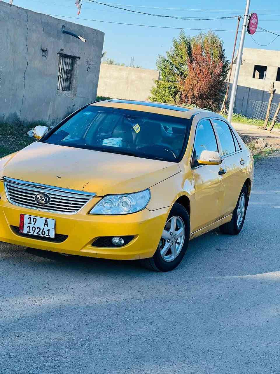 بي وايدي 6 موديل 2011 سنويه جديده رقم نكليزي مصفره هيه وغرامات مكينه كير فكفولات تتفه شغاله جام كهربائي تخم تاير جديد صدر خلفي امامي جديد كهرباياته كله شغاله السعر 38 وبيه مجال حك الجية الستفسار مكان ديالى المقدادية ***********
