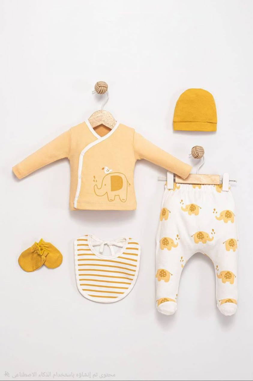 كل ماهو جديد ومميز من #تجهيزات #الفراشة 🤩🤩
العنوان موصل سوق النبي مقابل #ازياءخواجه #وجمع #الورود

#يوجد #توصيل #اجهاز #بيبي #كامل😍❤

#واتساب***********
