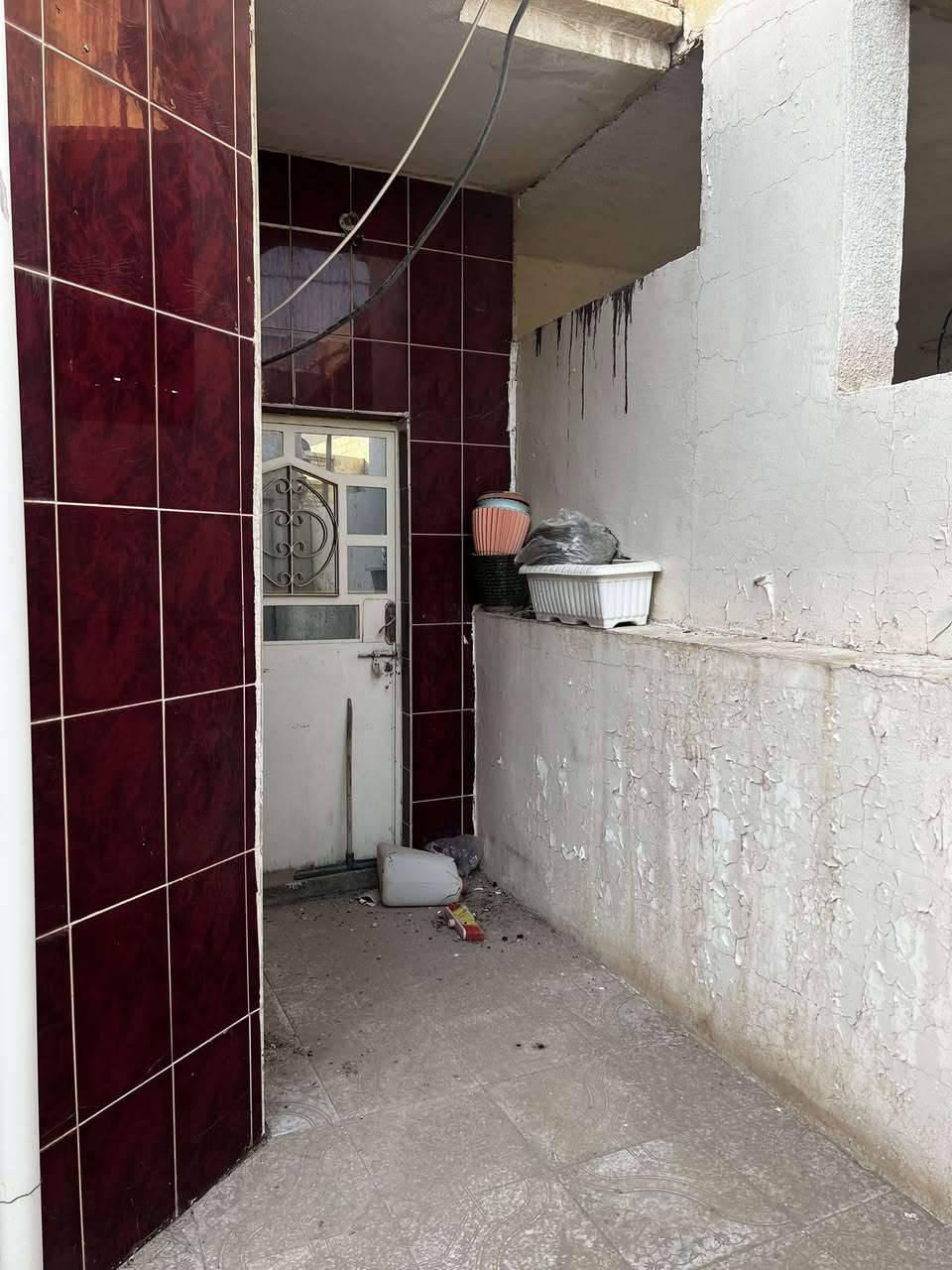 🏘🏘بيت للبيع ديالى خانقين / توله فروش فرع معهد الفنون جميلة ثاني فرع على اليسار 
طابو صرف مساحة 120 متر 
طابق واحد 
1 غرفة نوم واستقبال وصالة داخلية ومطبخ ومنور ومجمع درج ومجمع صحيات داخلي وخارجي 

السعر / 67 مليون بي مجال بسيط 

للأستفسار اكثر اتصال بالارقام فقط 
***********
***********
مكتب فريا موفق للعقار
