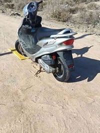 كيمكو v1 • نضيفه • يحتاج لحيم