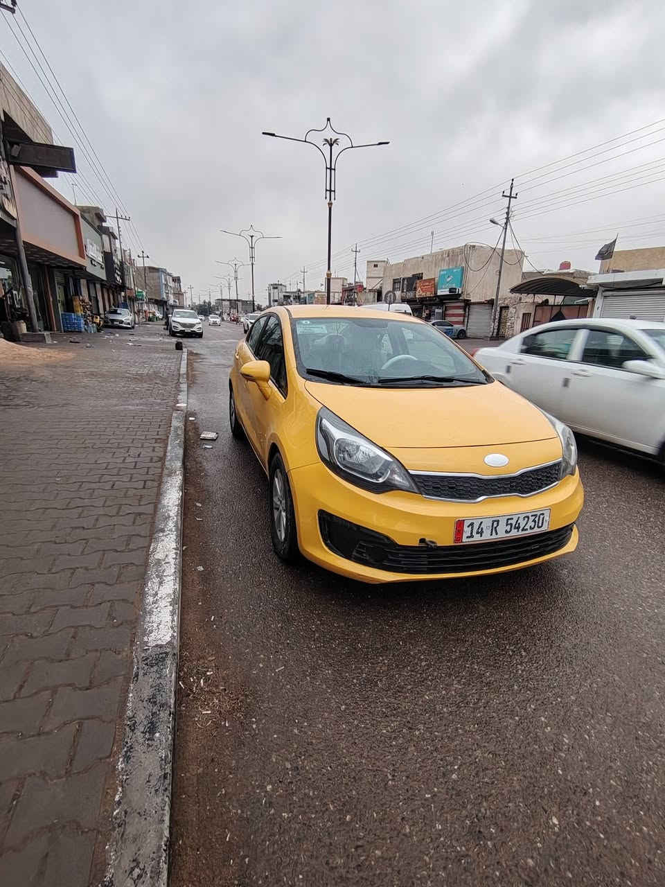 كيا ريو
موديل 2012
خليجي فول مواصفات 
مكينه وكير أنضاف
حداديه حلوه تخم تاير
 5 ويل كب
سياره بسمي سنويه تنتهي بسنة 2030
تحويل ثاني يوم
📍مكان بصره أبي الخصيب
سعر 85 وبيه مجال
للاستفسار ***********
