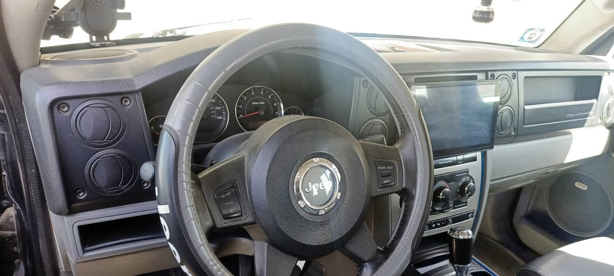 سلاماً عليكم جيب كمندار موديل ٢٠٠٧رقم بغداد مميز فول مواصفات ثلاث فتحات ويل كروم حجم ٢٠ كهربائيات كله شغاله كلوب مابيه نقص
جنطه كهرباء شفط مكان السياره كربلاء
السعر (٧٥) وبيه مجال


**إذا كنت صاحب هذا الإعلان وتريد حذفه لأي سبب، رجاءا أرسل رسالة إلى الدعم الفني**