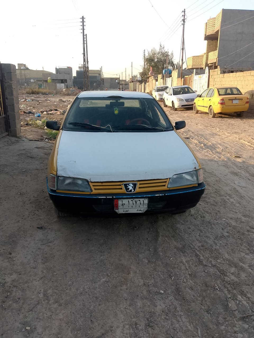 بيجو روار 2008كير ومكينه نضيفات تخم تاير صدره جديد دواخله حلو خياسات معمره رقم الماني بغداد سنويه ومستمسكات راعيه موجوده راعيه ماندله اتكفل من السرقه والعشائر سياره خير من الله بيه خياس بس بلصندوك باور جديد السعر 11 ورقه بغداد قريب على بسمايه وهذا رقمي للتواصل ***********
