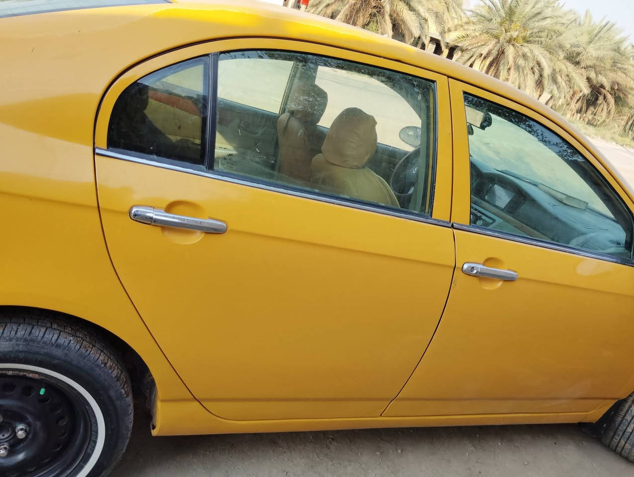 ليفان 620 بابل انكليزي مصفره سنويه 29 حداديه جديده كير جديد مكينه كورله دواخل مفروشه ضربه جاملغ ونص بنيد مثل ماموضح مالكها كربلاء عوزها فقط زوج تايرات السعر 40وبيها مجال رقم هاتف ***********
