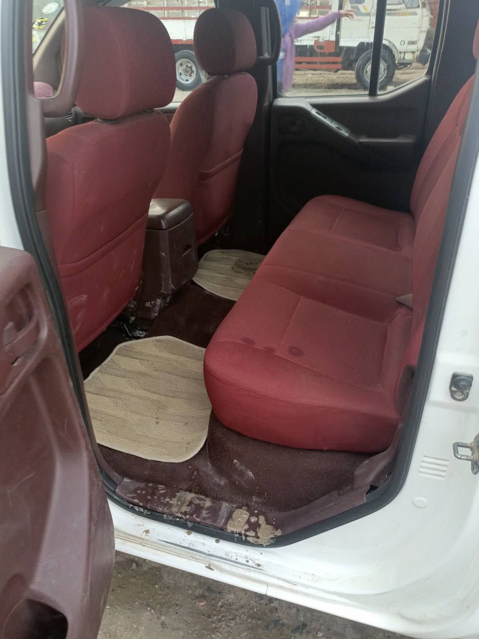 سلام عليكم نيفاره 2014 للبيع او مراوس  سياره جاهزه وحلوه كير ومكينه وحداديه وتايرات  جدد سياره مكفوله من الضربه والصبغ  فقط بنيد صبغ بي كير أوتوماتيك مكينه مامفتوحه سنويه صاقطه ***********الستفسار مكان النجف المناذره السعر 120
