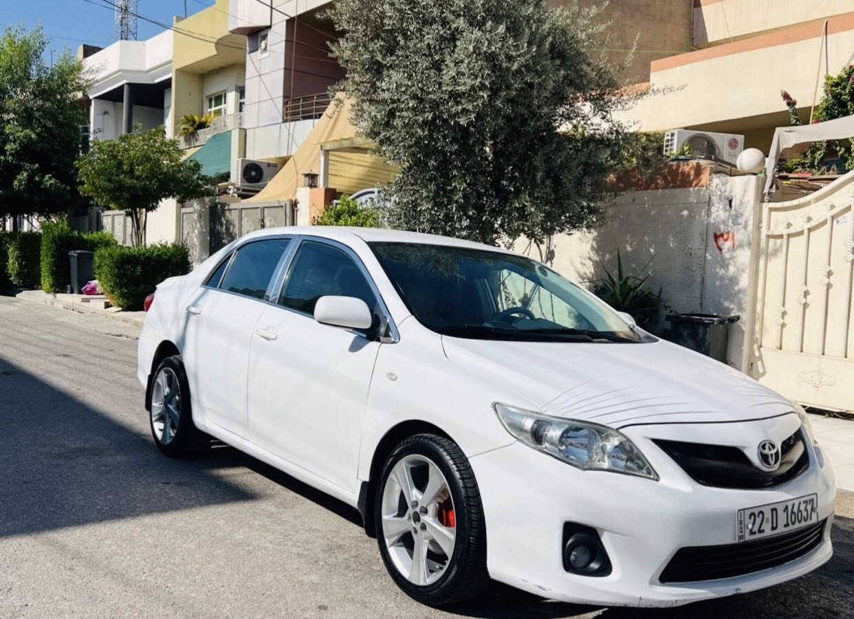 ‎بیکاشۆ مۆدێل ٢٠٠٨ پێشو دوای کراوەتە ٢٠١٣  مەکینە گچکە سەنەوی تازەیە  تەحویل وەکالە  براوە غەرامە بەشەرت ٤ تایە و ویلی تازەمان بۆ بەستوە پێشی تازە داگیراوە کامل  گێر و مەکینەو تەقەو رەقەو دارو بەردی بەشەرت سەیارەکە سبوغ عامە بۆ جوانی بەبێ لێدان تاخم غورفەی بیلادیە لۆکە  سعری 90$ گەڵا و تۆزێک مەعامەلە مشتەری نی سەرمان مەهێشێنە 
***********
