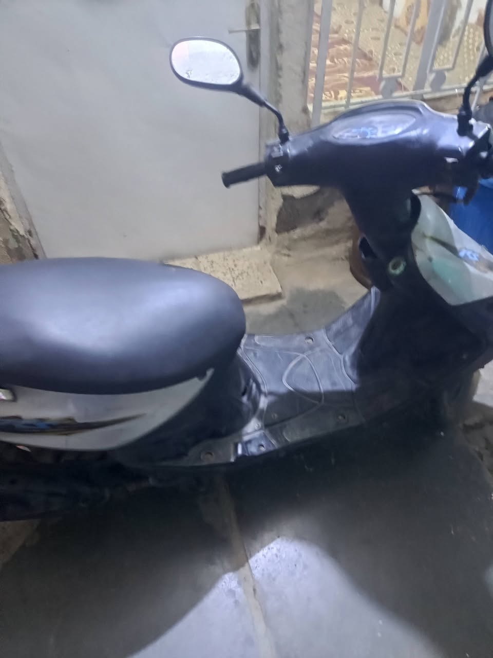 ماكس للبيع طفت كطعت ناريه بعد ماشتغلت ابيع كوم حديد كوم حديد لدكلي شبيها مابيها السعر 250


**إذا كنت صاحب هذا الإعلان وتريد حذفه لأي سبب، رجاءا أرسل رسالة إلى الدعم الفني**