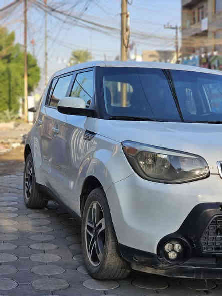 كيا صول للبيع موديل ٢٠١٥
محرك ١٦٠٠ gdi
وارد امريكي حادثه جاملغ السايق ونص البنيد 
اللغد والشاصي جهة السايق معدلات 
السياره سويتله ادامه قبل شهر جان بيه جم شخط وطخه عمرته وصبغته والصور قبل التعمير ناشر وبعد التعمير السونر هم قبل التعمير صار اكثر من مكان صبغ اني بايعلك حزام 
السياره حلوه وكاعده تبريد شغال تحكمات السياره ماشية ٩٣ بغداد تحويل ثاني يوم مكان السياره بغداد البنوك السعر ١٠٧ وبيه مجال 
وهذا رقم تلفوني ***********
