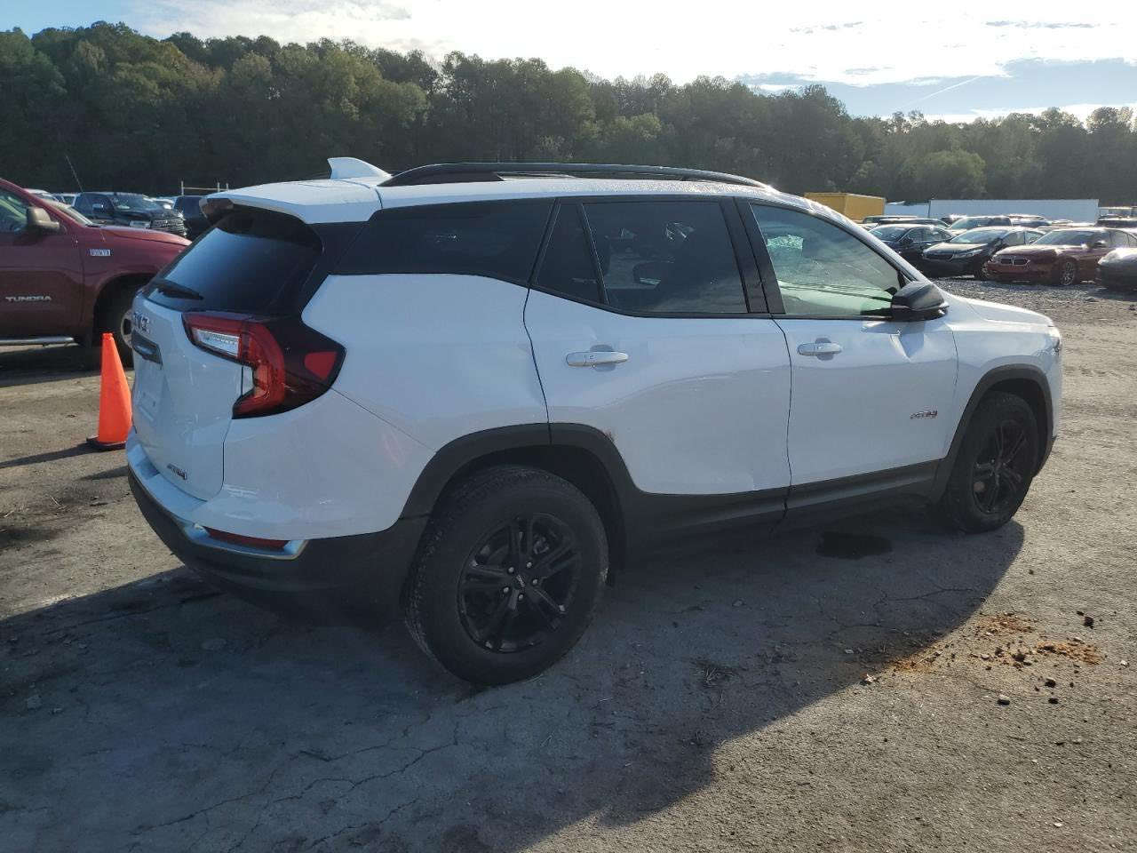 سلام عليكم

2023 GMC TERRAIN, AT4
سياره فول موصفات 
الحادث تخريب فقط
للبيع للستفسار اتصل ***********
بدون رقم اكرر بدون رقمي
مكاني بصره بصره
