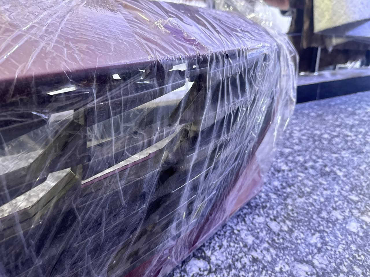 سلام عليكم
دعامية النترا تفصيخ 2023 
لون احمر وياها شباك رادار
القطعة نظيفه وبعدها بل نايلون
سعرها 330 وبيها مجال
مكاني بغداد 
رقمي ***********
