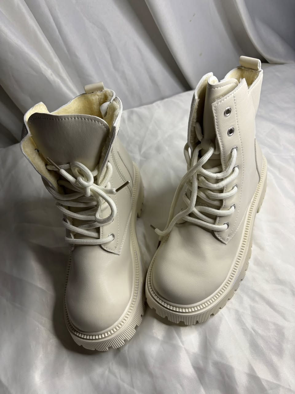 السلام عليكم حبايب ربي يرزقني ويرزقكم احذيه شي ان اسعارهم من ل 3 الاف لحد 10 الاف جميع لاحجام واكو ملابس واحذيه بعد اذا تحبون داخلو خاص او تعالو للانستا او تيك توك كولشي انشر بيه 4.nzl


**إذا كنت صاحب هذا الإعلان وتريد حذفه لأي سبب، رجاءا أرسل رسالة إلى الدعم الفني**