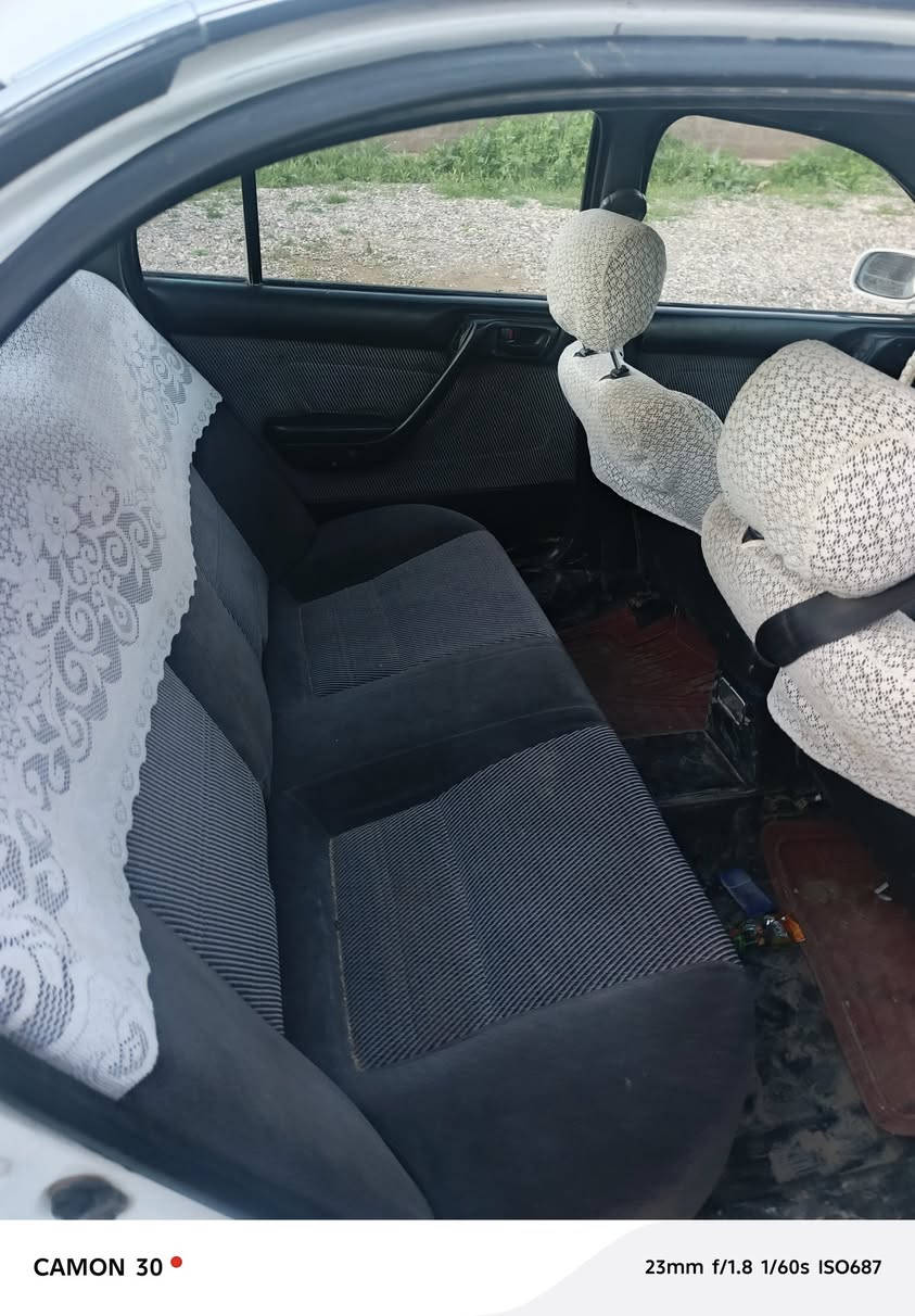 مكتب الاصحاب 
كورلا فرخ بطة.. بدون ضرر. 
مكينة كير شرط. فول توماتيك. تبريد شغال. شرط التحويل.. السعر ٥٧ ومجال بسيط 
للاستفسار مكتب الاصحاب في منطقة اسكي موصل 
***********
***********
