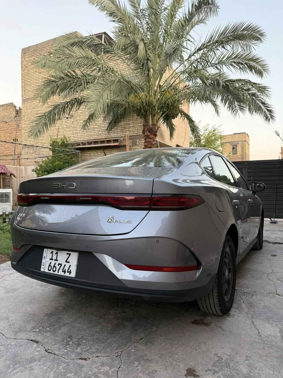 بي واي دي جن بلاس
موديل 2025
ماشية 11.000
موصفات معروفة 
رقم بغداد شبه مميز 
داخل زيتوني 
سيارة كلين تايتل كفالة عامة 
سعر /19.500
مكان السيارة بغداد 
رقم ***********
