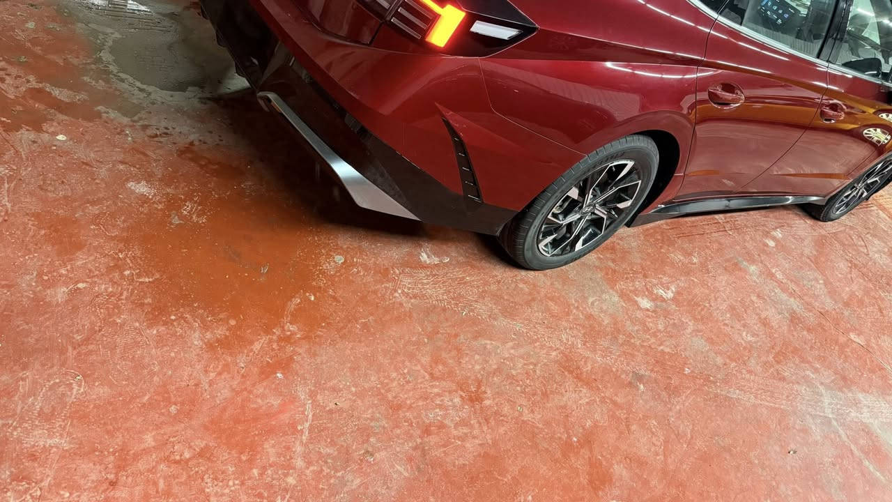 أسلام عليكم سوناتا مديل 24 السياره ماشيه 18 الف بسمي بدون رقم بدون ايربالك صور الحادث رفقه ول سونار  هم محرك 2500 السياره فول من عده لفتحه كير تعليك كشنات كهربايه بصمه مكاني بغداد ***********
