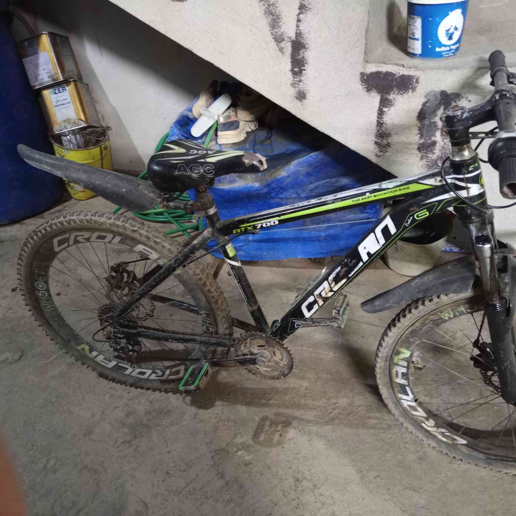 السلام عليكم عندي هذا البايسكل للبيع حجم 26 السعر 50 رقم الهاتف كورك ***********
