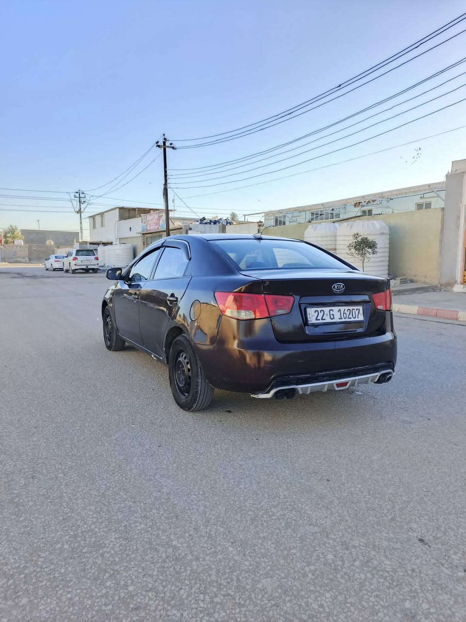 يا الله من رخصت الادمن عندي كيا سيراتو خليجي موديل 2012 داخل أحمر مكينه 1600 دوش كير ومكينه وتبريد وتدافئه خير من الله سياره حادثه جاملغ خلفي وقبق الصندوك فقط سياره مكفواله من أي دواخل بدون ايرباك ارقم جديده وسنويه وهزه وفحص جديد ال 2030 بسمي شخصيا اليشتري ايريد وكاله أو تحويل اني حاضر السعر 73 ورقه مكاني بابل تصل ***********
